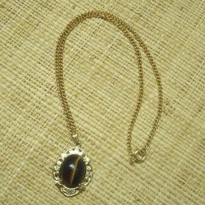 Vintage Tiger Eye Solitaire Cabochon Necklace